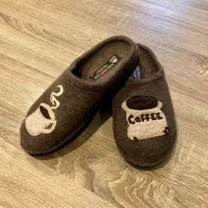 haflinger coffee slippers